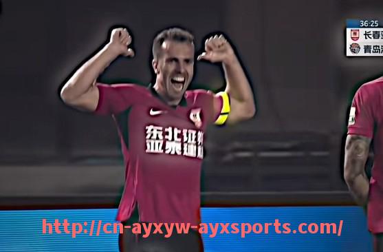 爱游戏体育-世俱杯临门一脚效率最高的前锋球员全面盘点与战术参考